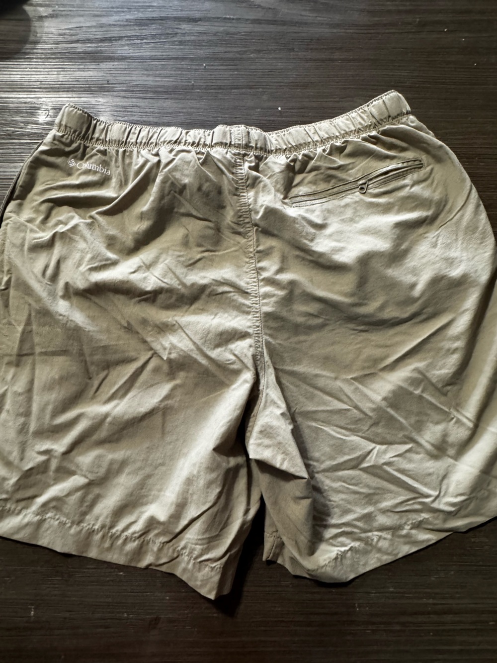 Columbia Men's Tan Elastic Waist Outdoor Shorts - Picture 6 of 10